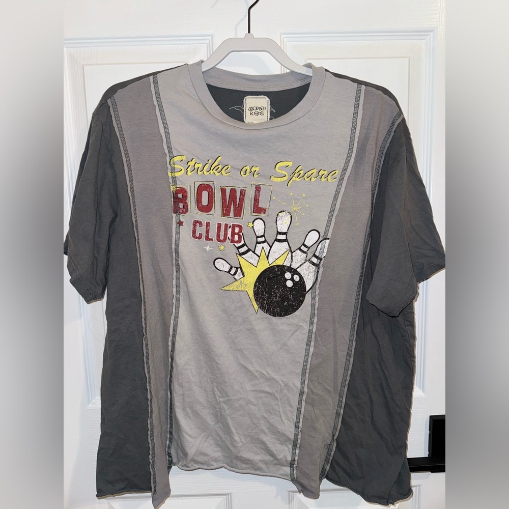 Modish Rebel Bowling Tee- Womens XL